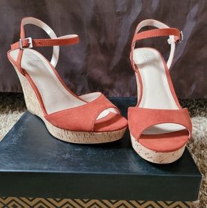 Charles Orange Wedges